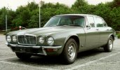 Et une Jaguar XJ12L... (de 1974 !)