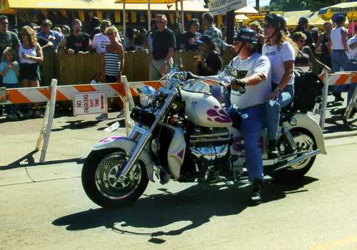 Une autre Boss Hoss V8...