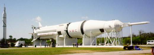 Une fus�e Saturn...