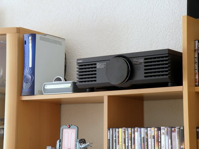 La Xbox 360, le lecteur HD-DVD et le Projo...