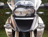 une BMW R 1200 GS...